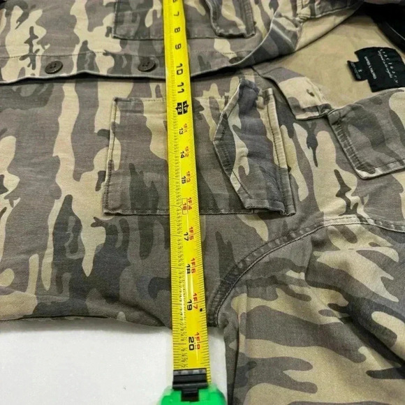 Sanctuary Camo Shirt Jacket Shacket w Pockets Button Front Women's size small - Picture 6 of 10